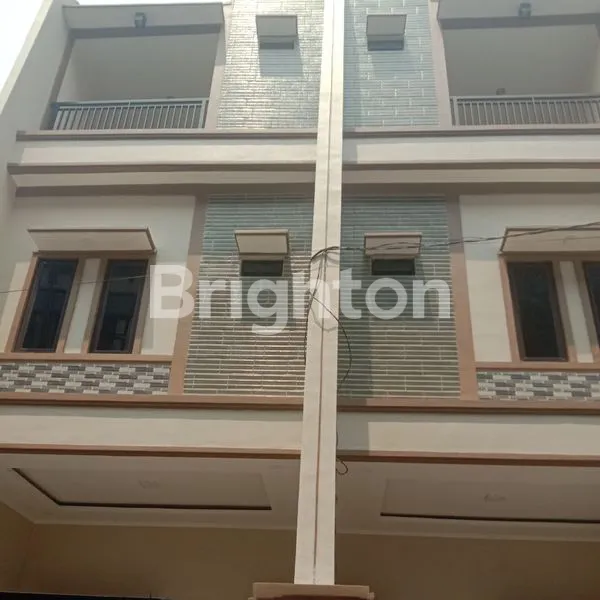 image RUMAH BARU MEWAH SIAP HUNI 2 UNIT CLUSTER DAERAH- JAKARTA BARAT TANJUNG DUREN  (6)
