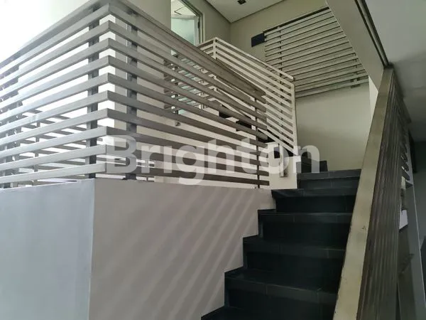 image RUMAH MEGAH JATIBENING ESTATE (5)