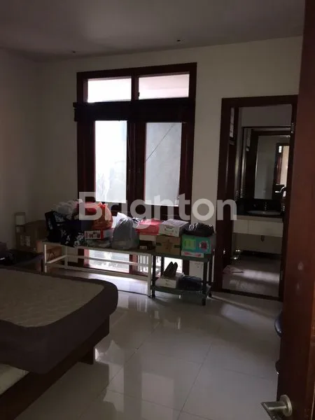 image RUMAH 2 LANTAI SIAP HUNI DEKAT GALAXY MALL MULYOSARI SUTOREJO WISMA PERMAI KENJERAN MERR KERTAJAYA ITS UNAIR GLORIA CITA HATI XIN ZHONG WIDYA MANDALA WM (6)