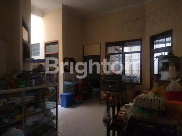 image COCOK UTK USAHA! RUMAH + RUKO BESAR TANAH LUAS ROW JALAN 10 M DI SULFAT (5)