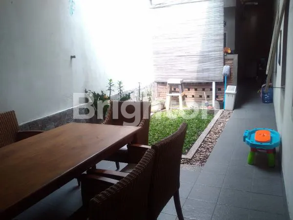 image RUMAH MEWAH 2 LANTAI DI PARAKAN RESIK, STRATEGIS DEKAT BATUNUNGGAL (4)