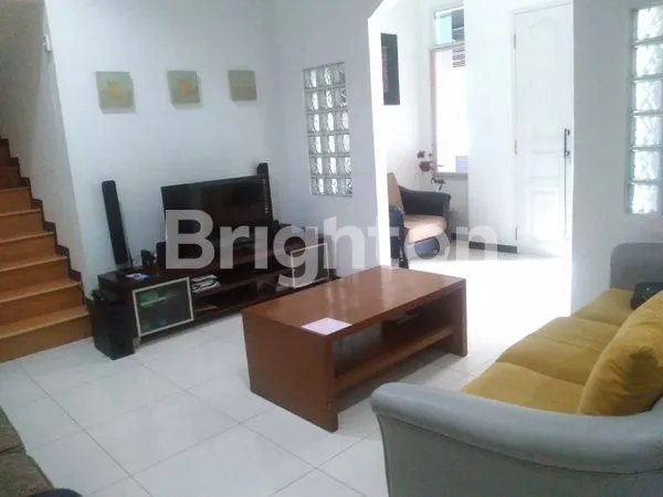 image RUMAH MEWAH 2 LANTAI DI PARAKAN RESIK, STRATEGIS DEKAT BATUNUNGGAL (8)