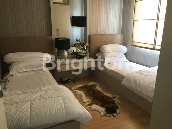 image WATER PLACE TOWER D LANTAI 28 PRIVATELIFT FULL FURNISED (4)