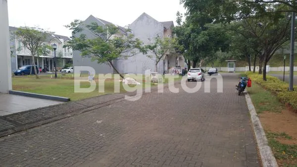 image KAVLING POSISI HOEK DI CLUSTER AZURA VANYA PARK BSD CITY TANGERANG (2)