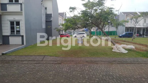 image KAVLING POSISI HOEK DI CLUSTER AZURA VANYA PARK BSD CITY TANGERANG (4)