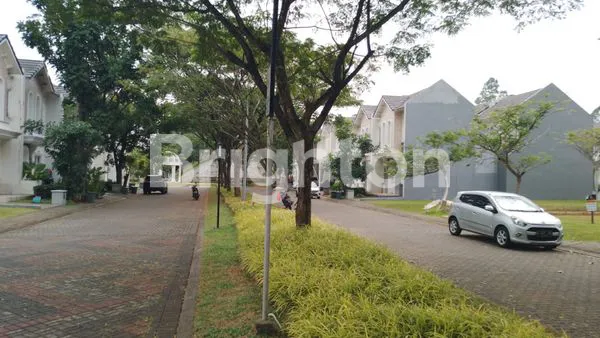 image KAVLING POSISI HOEK DI CLUSTER AZURA VANYA PARK BSD CITY TANGERANG (6)