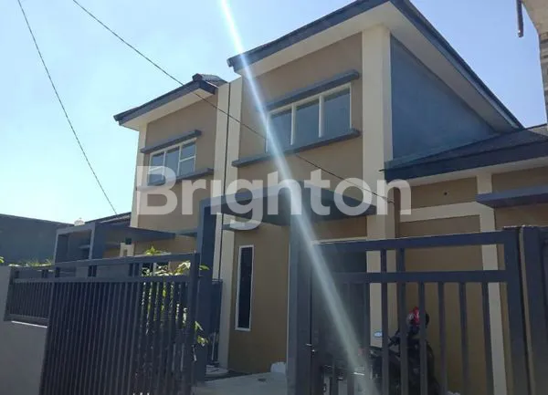 image RUMAH MINIMALIS BARU GRESS DI SUNRISE RESIDENCE SURABAYA SELANGKAH BYPASS DAN BANDARA JUANDA (1)