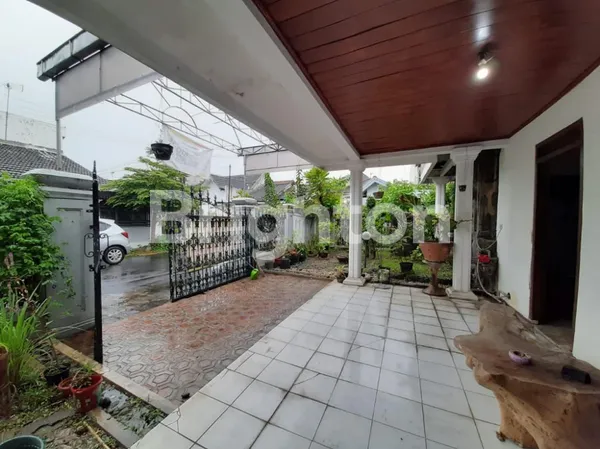 image RUMAH HOOK SIAP HUNI SOLO BARU GELATIK (3)