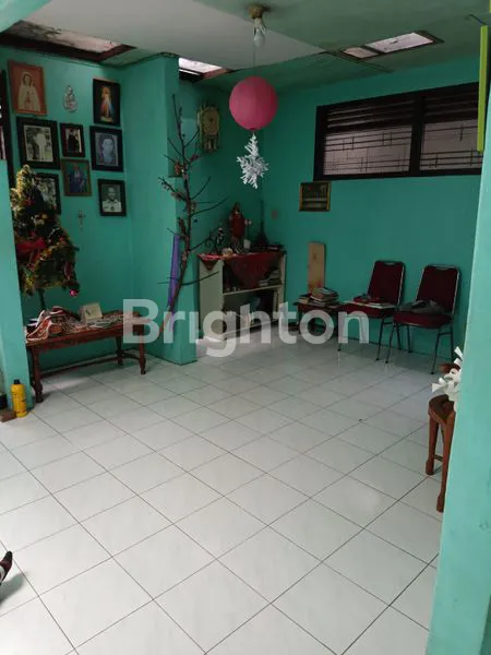 image RUMAH MURAH HITUNG TANAH STRATEGIS DI JLN PERINTIS KEMERDEKAAN  (5)