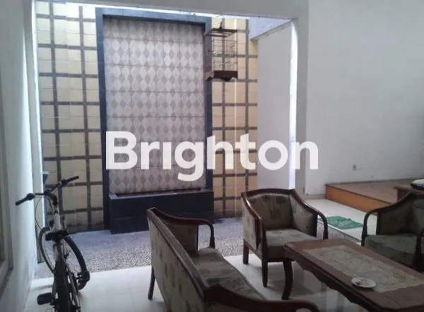 image RUMAH USAHA 2 LANTAI LOKASI STRATEGIS (2)