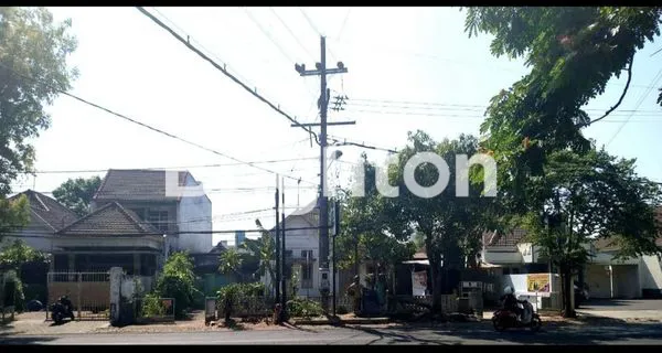 image RUMAH LAMA LUAS STRATEGIS (DAERAH GUNUNG GUNUNG)  MALANG KOTA  (2)