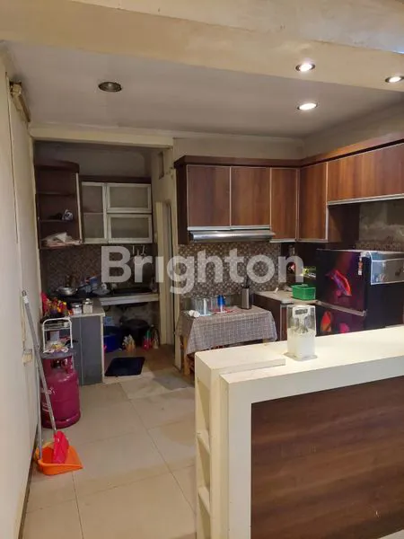 image RUMAH 3 LANTAI SIAP HUNI DILOKASI STRATEGIS DAN BEBAS BANJIR  (5)