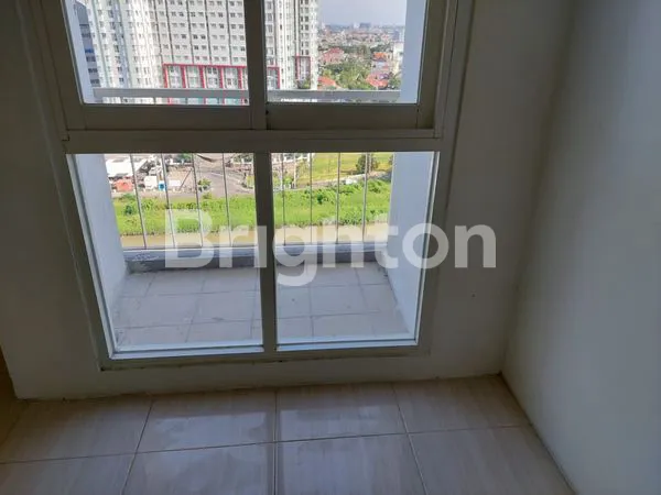 image MURAH BALE HINGGIL STUDIO LANTAI 11 KOSONGAN ADA AC 1 (3)