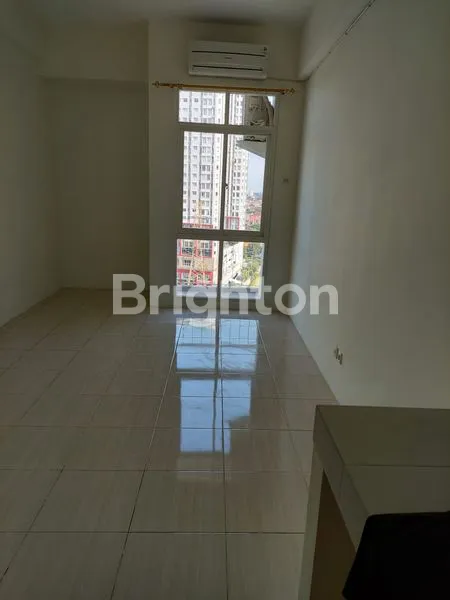 image MURAH BALE HINGGIL STUDIO LANTAI 11 KOSONGAN ADA AC 1 (1)