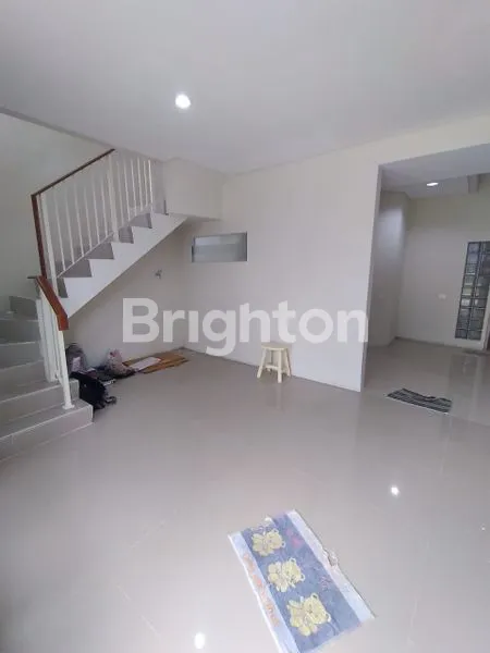 image NORTHWEST CENTRAL VIEUW DANAU (5)