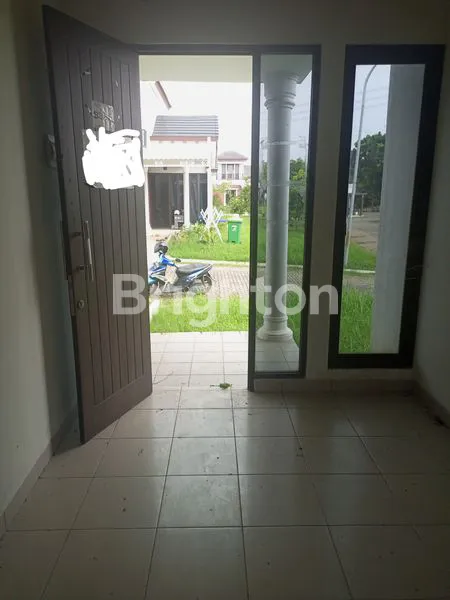 image HUNIAN NYAMAN BOTANICAL VALLEY SERPONG (7)