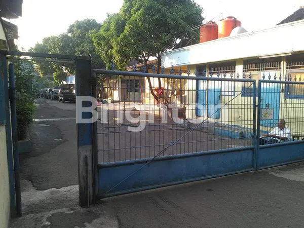 image SEBIDANG TANAH DENGAN BANGUNAN UNTUK INVESTASI DI JAKARTA TIMUR (5)