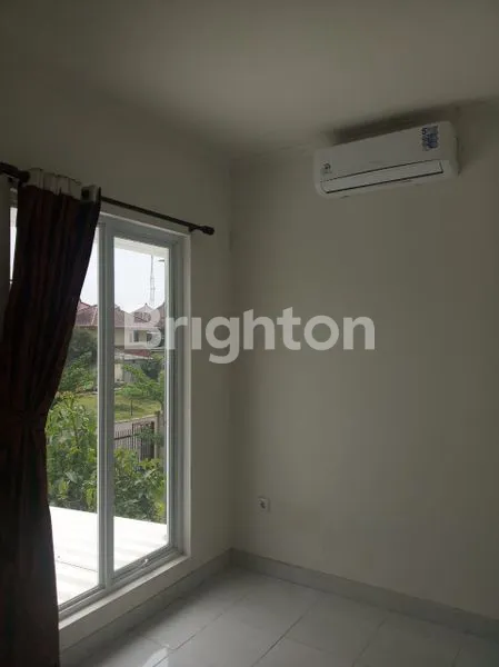 image RUMAH 2 LANTAI SIAP HUNI (5)