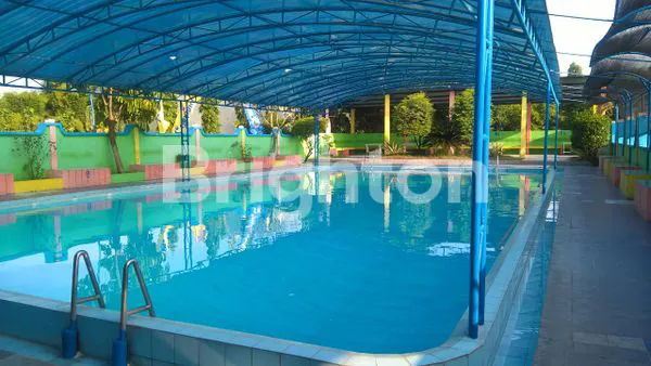 image TEMPAT USAHA KOLAM RENANG MOJOKERTO (4)