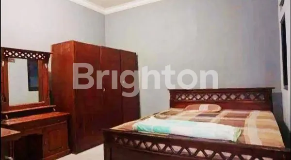 image RUMAH BAGUS MODERN KOKOH 2 LT HARGA MURAH DI SULFAT KOTA MALANG (8)