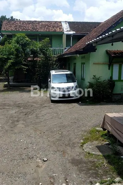 image TANAH LUAS STRATEGIS DI JALAN KALIURANG (2)