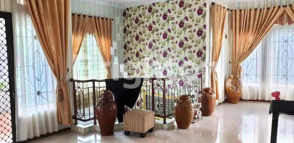 image JARANG ADA RUMAH DUA LANTAI BESAR ASRI  TERAWAT POSISI HOOK  (5)