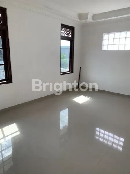 image RUMAH 2 LANTAI PURI GADING (7)