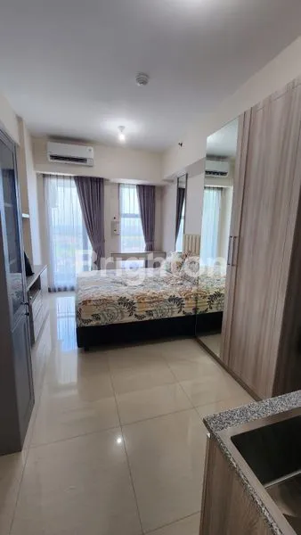 image BENSON CANTIK BARU GRES (4)