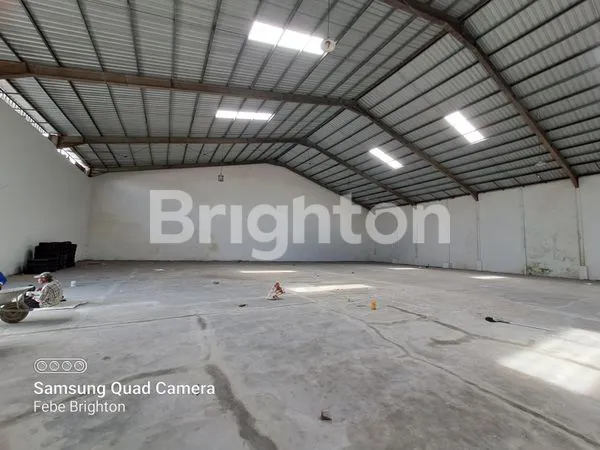 image GUDANG LUAS DI KOTA BLITAR (8)