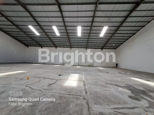 image GUDANG LUAS DI KOTA BLITAR (5)