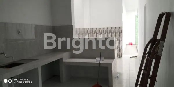 image RUMAH KEBON JERUK JAKARTA BARAT, EKSKLUSIF 3 LANTAI ADA SWIMMING POOL (2)