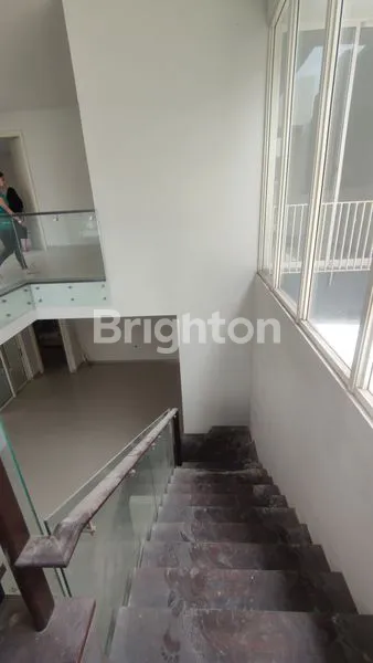 image RUMAH BARU MINIMALIS GRAND PALAIS WISATA BUKIT MAS (6)