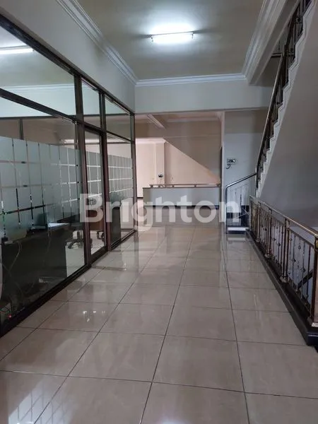 image RUKO 3UNIT JEJER, DEPAN JALAN RAYA PANJANG JIWO,DEKAT RUMAH SAKIT,KAMPUS UBAYA (1)