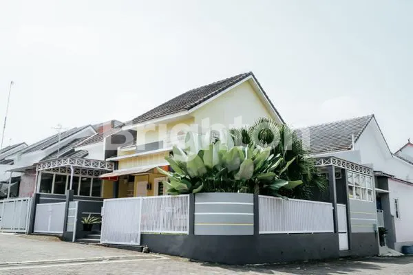 image RUMAH HOOK DI BAKALAN KRAJAN SUKUN KOTA MALANG (1)
