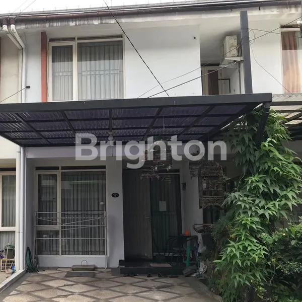 image RUMAH MINIMALIS 2 LANTAI DI ISTANA REGENCY SUDIRMAN IRSUD BANDUNG (1)