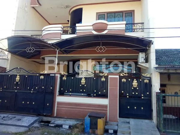 image RUMAH SIAP HUNI STRATEGIS KUTISARI INDAH SELATAN SURABAYA (1)