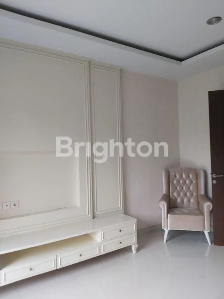 image RUMAH MEWAH CLUSTER ONE GATE FULL FURNISHED,  SANGAT TERAWAT , DAERAH COLOMADU (4)