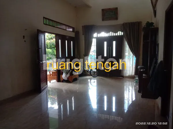 image RUMAH 2 LANTAI SIAP HUNI PINGGIR JALAN COCOK UNTUK USAHA  (2)