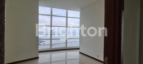 image DISEWAKAN CONDOMINIUM GREENBAY PLUIT 3BR TOWER M UNFURNISHED (2)