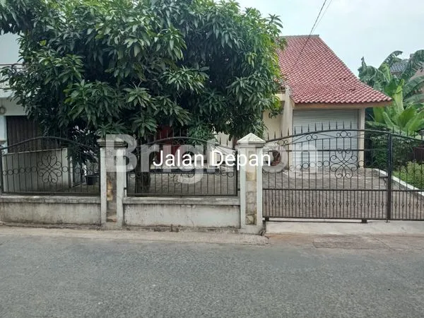 image RUMAH SIAP HUNI DILOKASI STRATEGIS PINGGIR JALAN UTAMA CILODONG DEPOK (1)