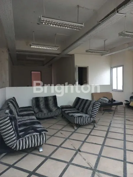 image OFFICE SPACE PONDOK INDAH (1)