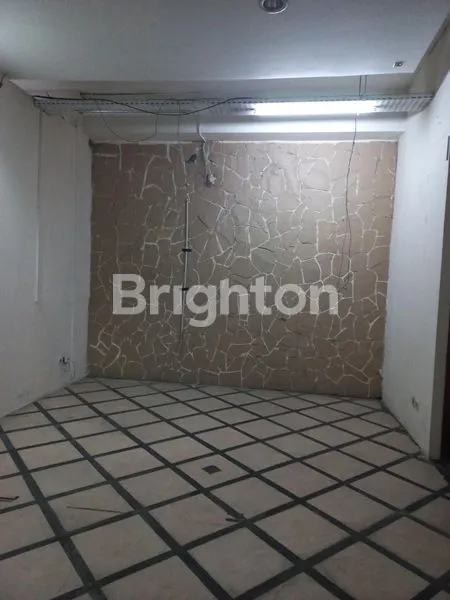 image OFFICE SPACE PONDOK INDAH (4)