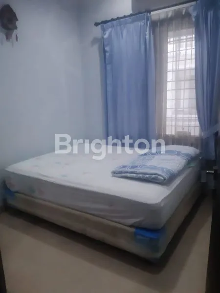 image RUMAH TINGGAL HOOK SIAP HUNI 2 LT DI HANS REGENCY SURABAYA DEKAT MERR (7)