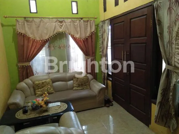 image RUMAH STRATEGIS DEKAT KOTA SIDOARJO (2)