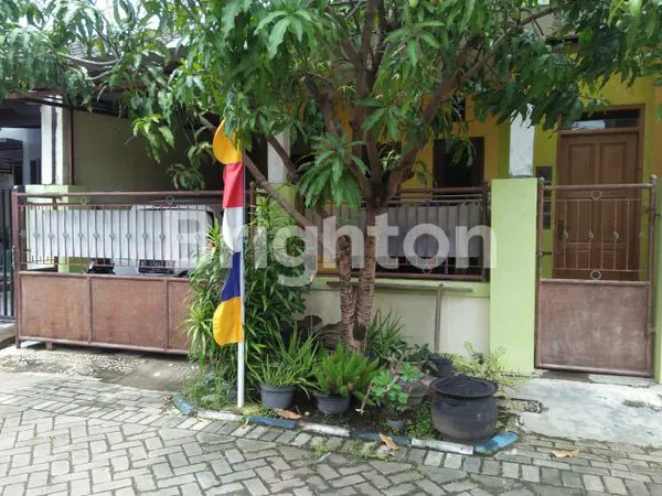 image RUMAH STRATEGIS DEKAT KOTA SIDOARJO (4)