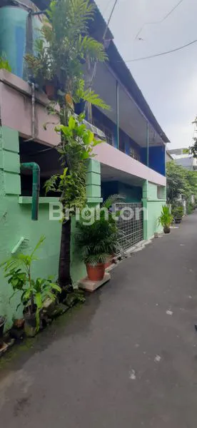 image RUMAH 2 LANTAI 7 KAMAR BEBAS BANJIR ROW 1 MOBIL TANJUNG DUREN (4)