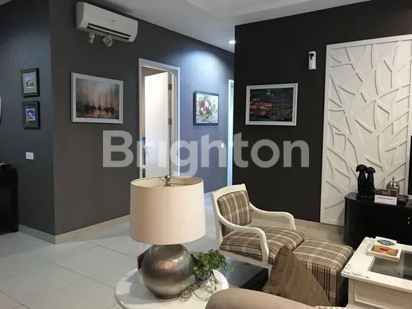 image RUMAH MEWAH FULLY FURNISH WITH SWIMMING POOL DI DE MAJA BSD TANGERANG SELATAN (2)