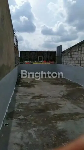 image RUKO DI JALAN MERDEKA KOTA  TANGERANG  (2)