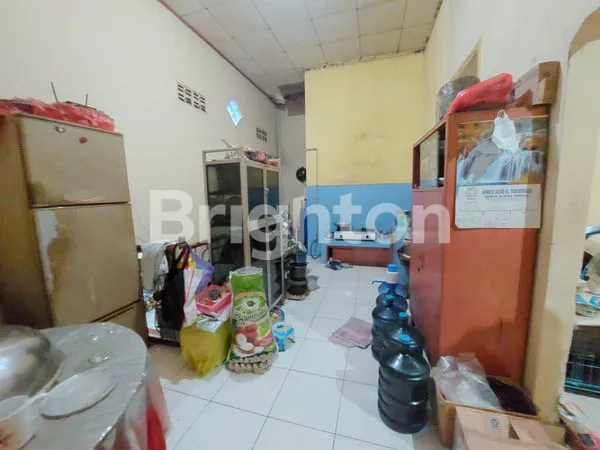 image DIJUAL RUMAH DAERAH BISNIS KOTA BALIKPAPAN  PINGGIR JALAN POROS UTAMA COCOK UNTUK KANTOR, CAFE DLL (6)