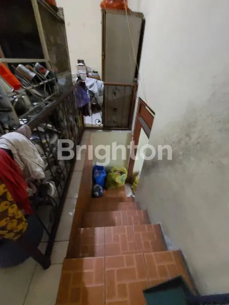 image DIJUAL RUMAH DAERAH BISNIS KOTA BALIKPAPAN  PINGGIR JALAN POROS UTAMA COCOK UNTUK KANTOR, CAFE DLL (5)